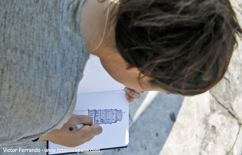 Dibujando la Torre Inclinada de Pisa