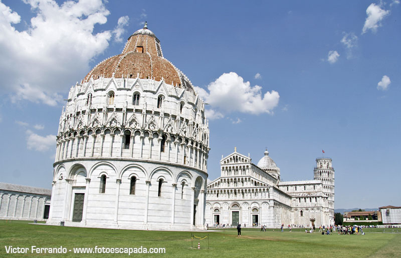 Edificios de la Plaza del Duomo de Pisa 2