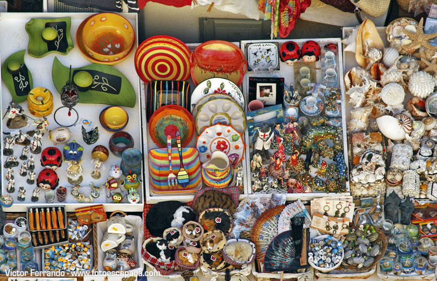 Tiendas de souvenirs y artesanía en Peñíscola