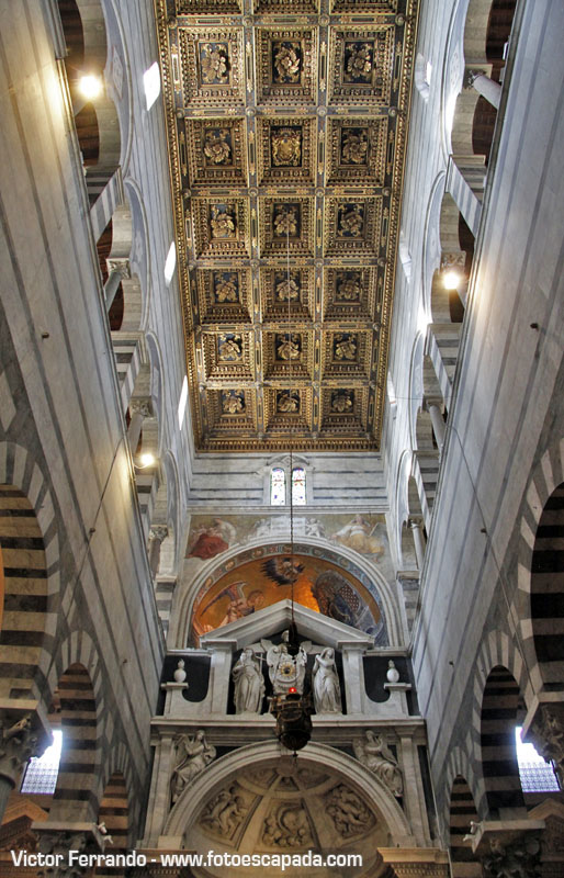 Interior de la Catedral de Pisa 10