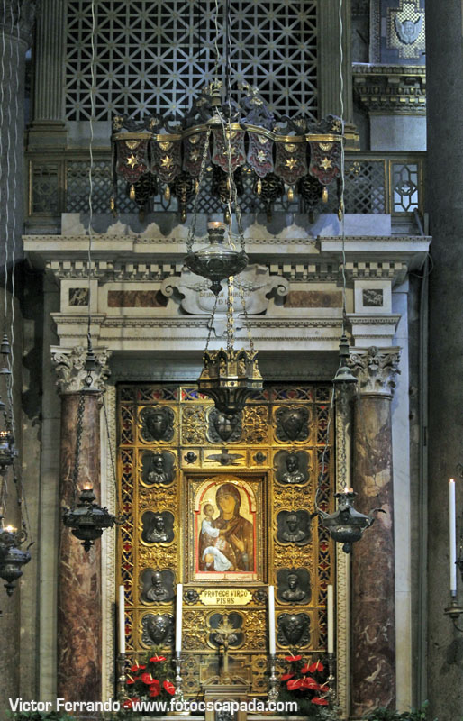 Interior de la Catedral de Pisa 12